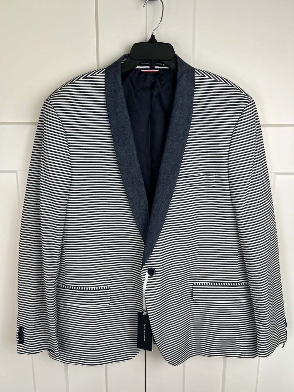 NWT Tommy Hilfiger Austin Blazer 48R Slim Fit Navy Stripe Stretch Shawl Lapel